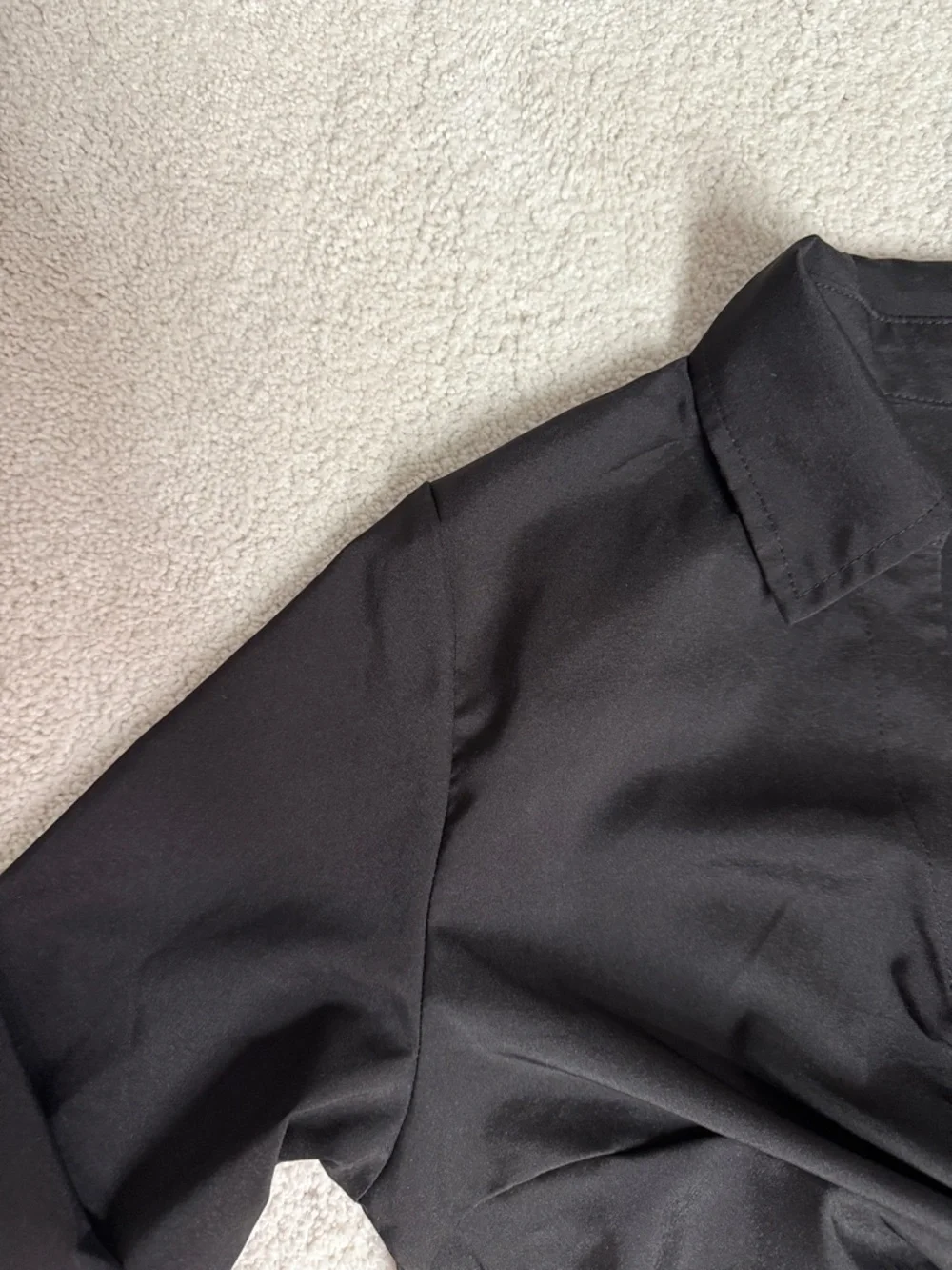 Twist-Front Cropped Blouse with Collared Neck - Black - Picture 9 of 14
